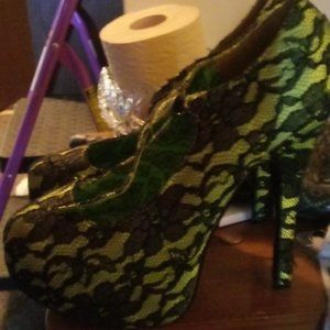 Bordello heels size 9
